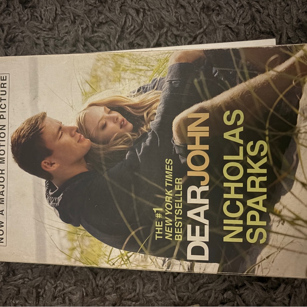 Dear John by Nicholas Sparks Paperback